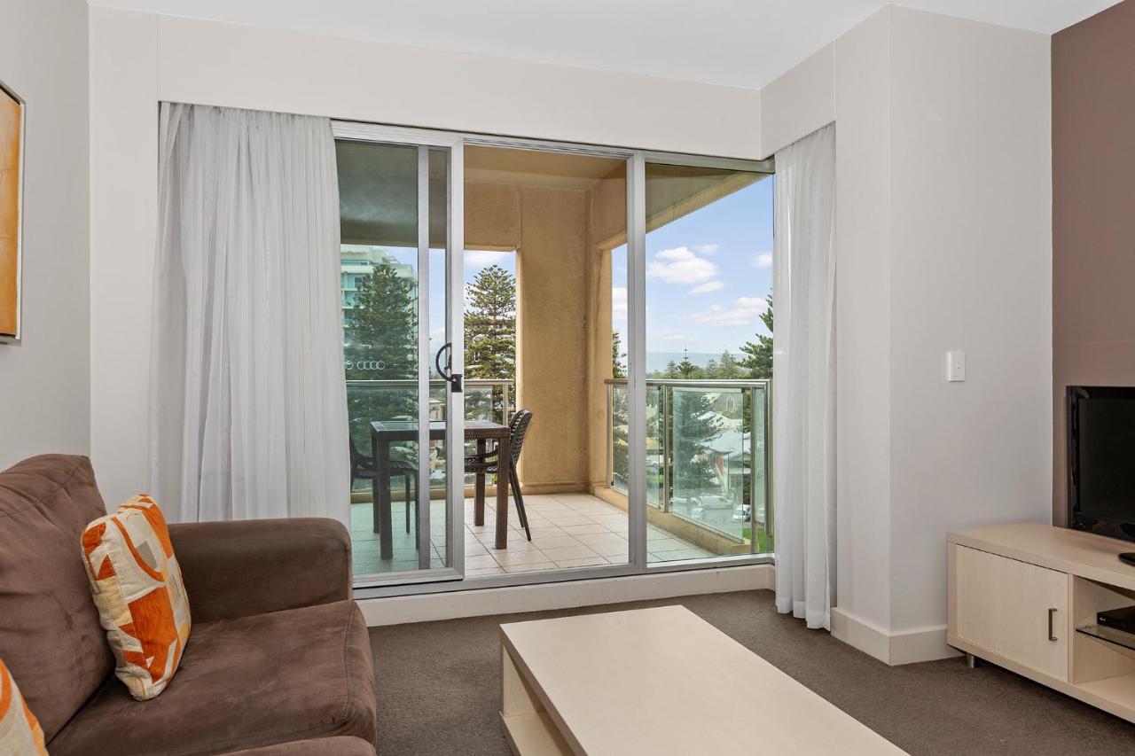 Belle Escapes - Glenelg Seaside Apartment Εξωτερικό φωτογραφία