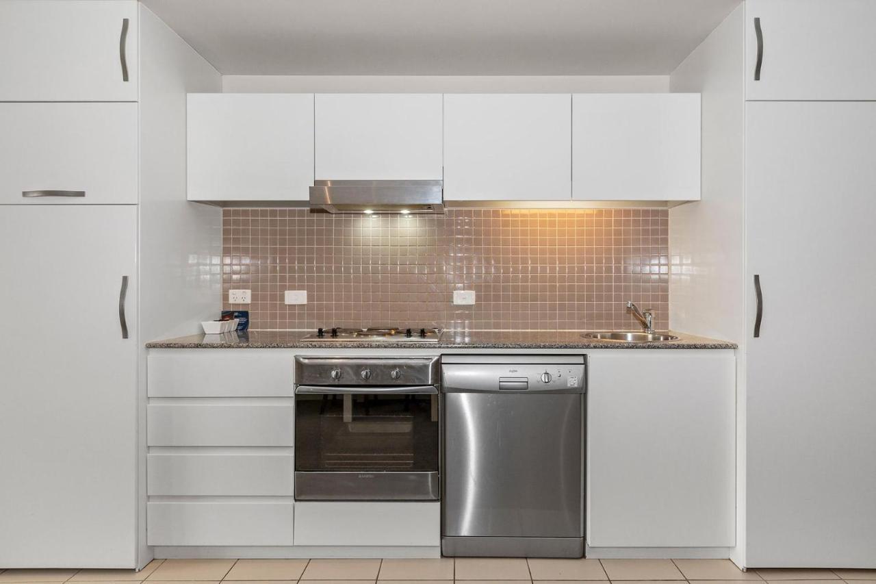 Belle Escapes - Glenelg Seaside Apartment Εξωτερικό φωτογραφία
